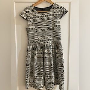 Topshop short sleeve mini dress, US 6 UK 10
